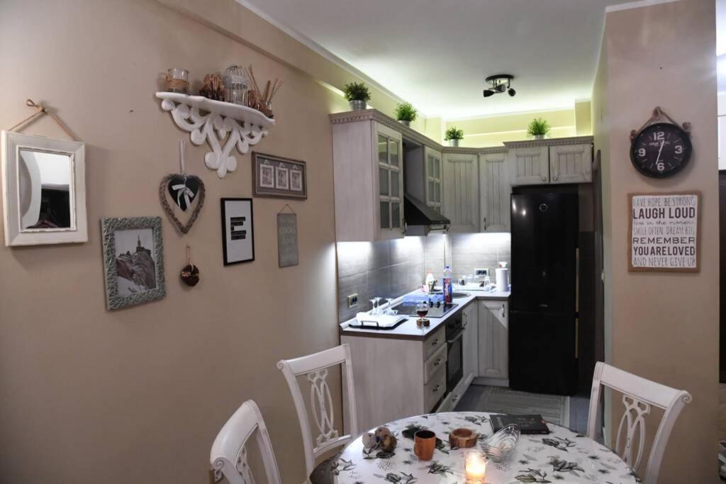 Lux Apartman Rose - Kragujevac Extérieur photo