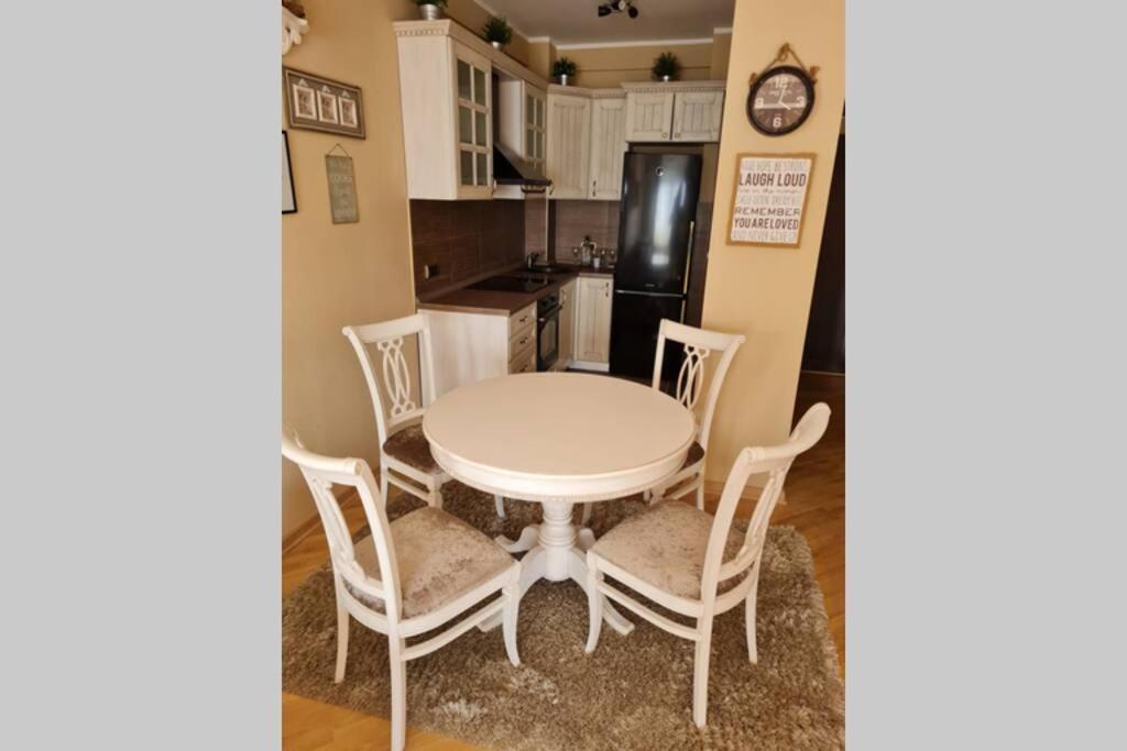 Lux Apartman Rose - Kragujevac Extérieur photo