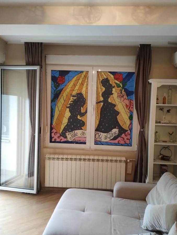 Lux Apartman Rose - Kragujevac Extérieur photo